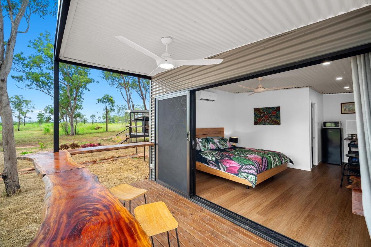 Litchfield Tropical Stay Batchelor Eksteriør bilde