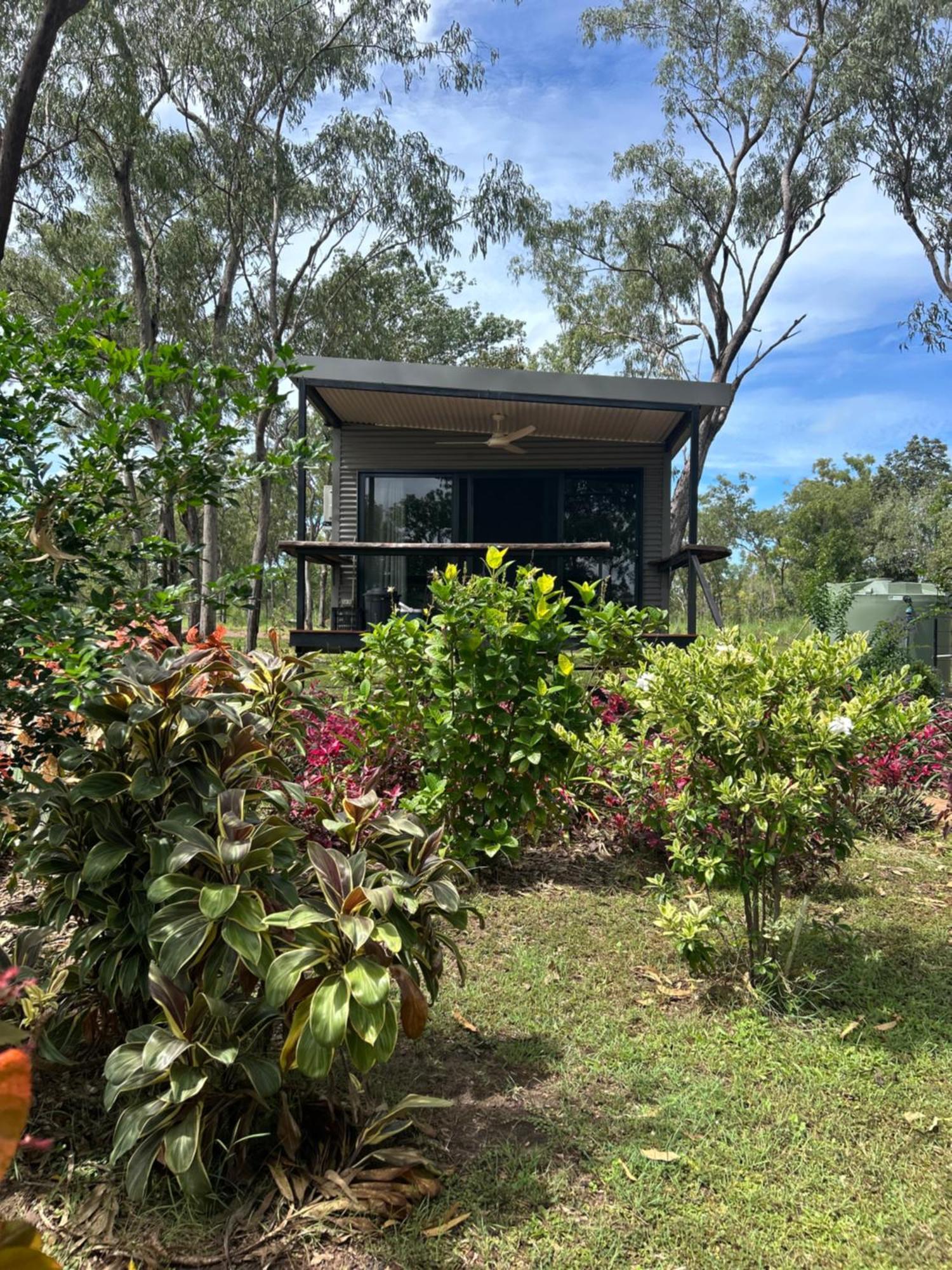 Litchfield Tropical Stay Batchelor Eksteriør bilde